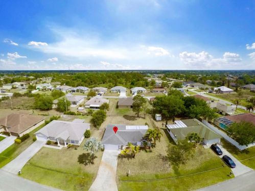 3855 Kasin St, Fort Pierce FL  34953-4031 exterior