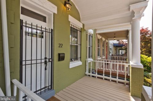 22 Randolph Pl, Washington DC  20001-1124 exterior