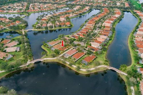 4733 Navassa Ln, Naples FL 34119-9555 exterior