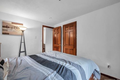 199 Buena Vis Ave, Torrington CT 06790-4028 exterior