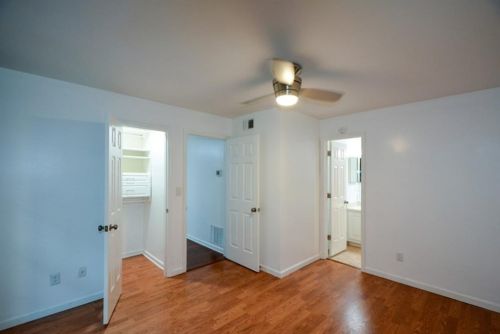 313 Granville Ct, Atlanta GA  30328-3434 exterior