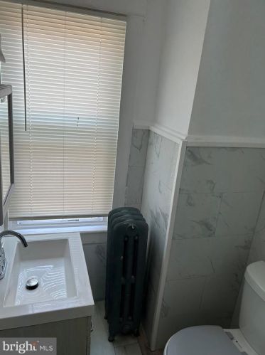 488 Riverside Ave, Trenton NJ  08618-5655 exterior