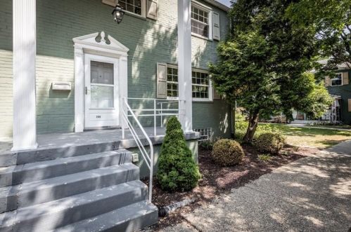 208 Plymouth St, Pittsburgh PA  15237-1234 exterior