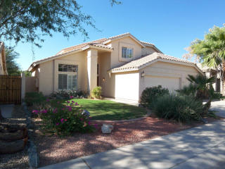 1325 Thunderhill Dr, Phoenix AZ  85045-1948 exterior