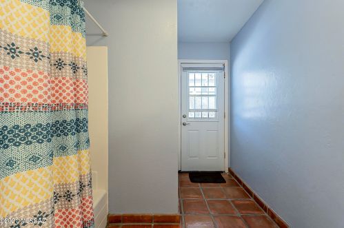 5960 Escondido Ln, Tucson AZ 85704-2815 exterior