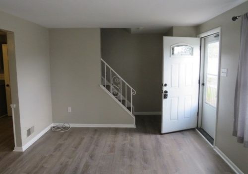 1447 Maple Dr, Pittsburgh PA  15227-1505 exterior