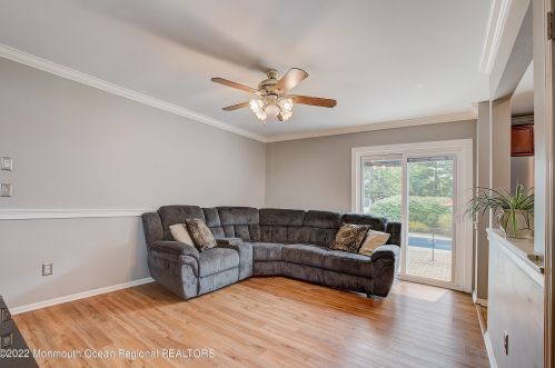 5 Hummingbird Way, Jackson Twp NJ exterior