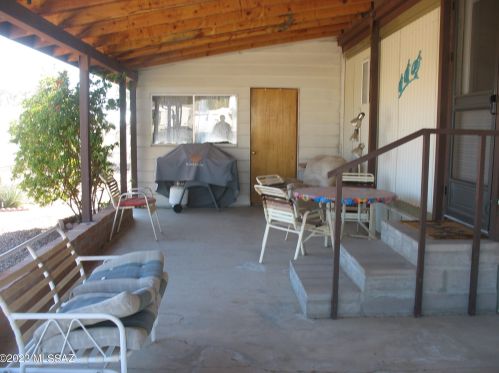 6131 Flying M St, Tucson, AZ 85713-4316