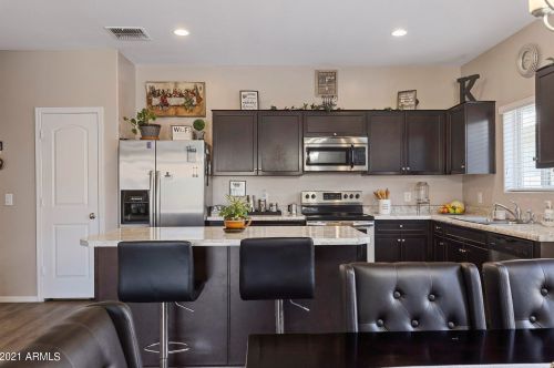 4607 25th Dr, Phoenix, AZ 85041-2014