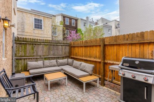 307 George St, Philadelphia PA 19123-1544 exterior