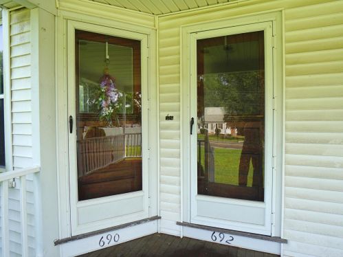 690 Forbes St, Hartford, CT 06118-1916