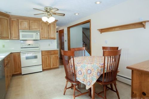 5 Litchfield Dr, Enfield CT 06082-5807 exterior