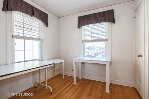 2041 74 Ct, Chicago IL 60707-3111 exterior