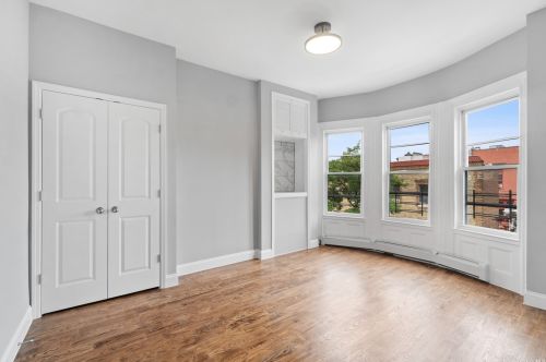 1837 Victor St, Bronx NY 10462-3509 exterior