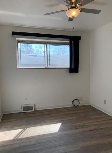 1328 Mendell Dr, Saint Louis MO 63130-1516 exterior