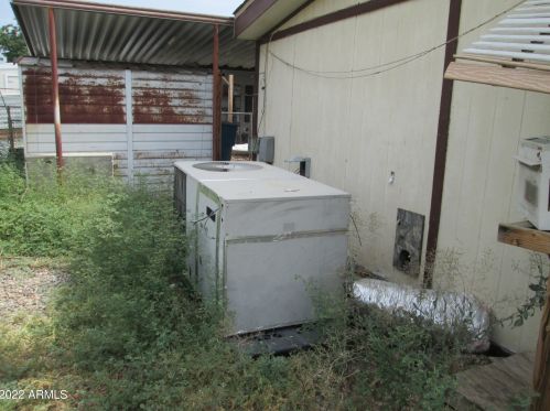 514 Charleston Ave, Phoenix, AZ 85022-1531