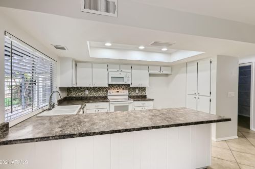 15228 23 Dr, Phoenix AZ 85085-4715 exterior