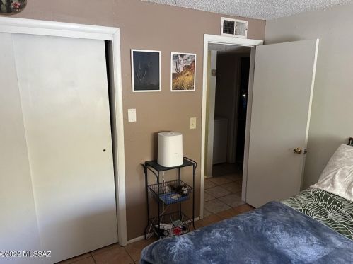 3241 Monte Vis Dr, Tucson AZ 85712-1630 exterior