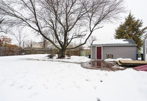 200 Island Pond Rd, Springfield MA 01118-1034 exterior