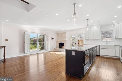 6638 Madison Mclean Dr, Mc Lean VA 22101-2901 exterior