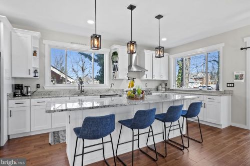 2216 30th St, Washington DC  20020-3369 exterior