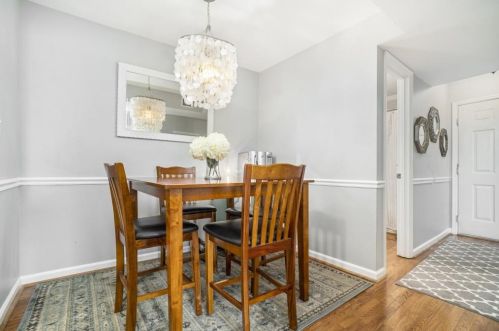 1007 Chastain Park Ct, Atlanta GA 30342-3246 exterior