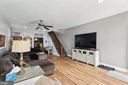 3136 Gaul St, Philadelphia PA 19125-2720 exterior