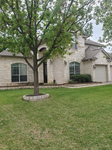 16513 Broadbay Dr, Austin TX  78717-4002 exterior