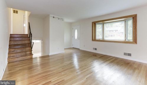 4815 Mori Dr, Rockville MD  20852-2212 exterior