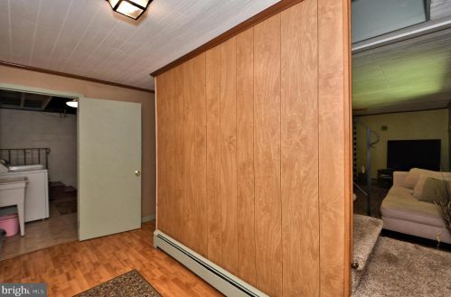 613 Chestnut St, Limerick PA 19468-2115 exterior