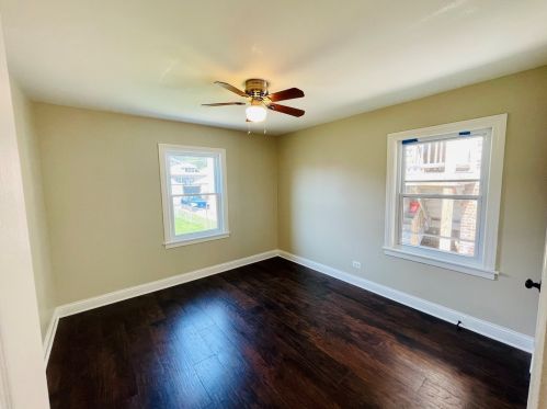 3040 55 St, Chicago IL 60632-4738 exterior