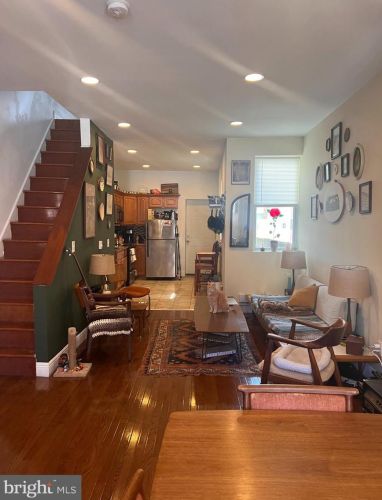 1917 Mascher St, Philadelphia PA  19122-2415 exterior