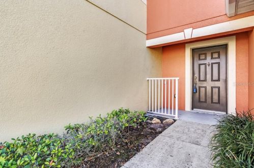 12741 Lexington Summit St, Orlando, FL 32828-4303