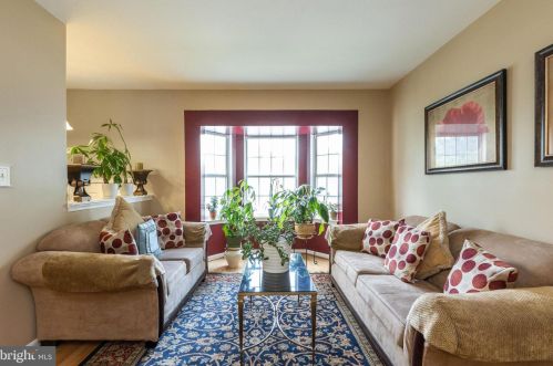 15 Hunters Gate Ct, Silver Spring MD 20904-1827 exterior