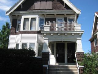 2501 45th St, Milwaukee WI  53210-2915 exterior