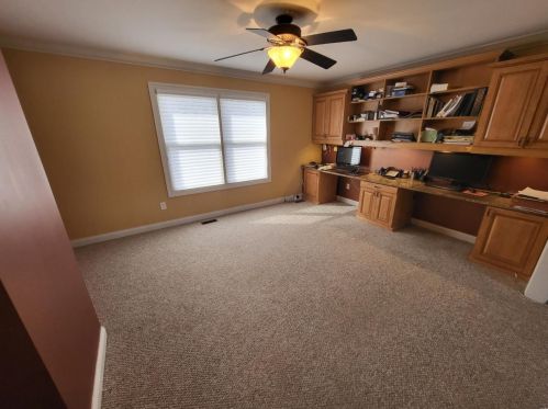 1 Crabapple Ct, Saint Louis MO 63132-3422 exterior