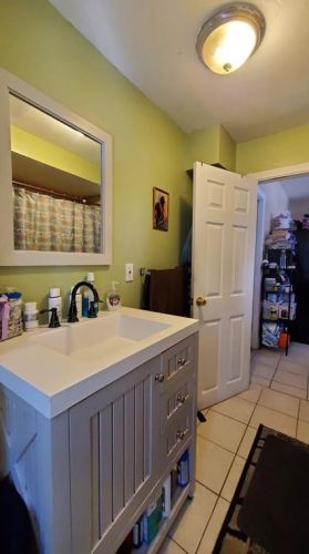 37 Laban St, Providence RI 02909-3736 exterior