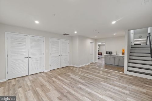 5925 Foote St, Washington DC 20019-6943 exterior