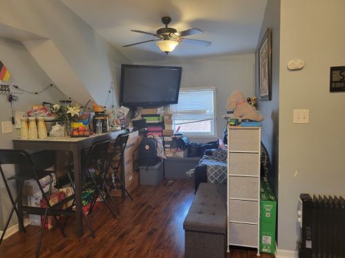 6432 Kilpatrick Ave, Chicago IL 60652-3085 exterior