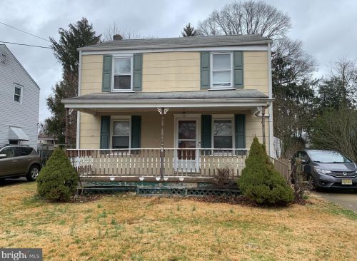 44 Iowana Ave, Trenton NJ 08638-4710 exterior