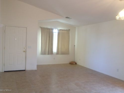 8438 Mount Elise Rd, Tucson AZ  85747-5758 exterior