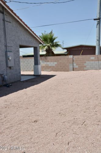 1801 5 Ave, Phoenix AZ 85003-2721 exterior