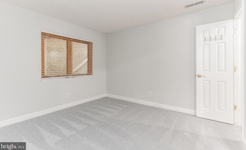 1633 Westwind Way, Mc Lean VA 22102-1604 exterior