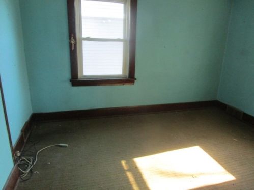 35 Blaine Ave, Manor PA 15665-9715 exterior