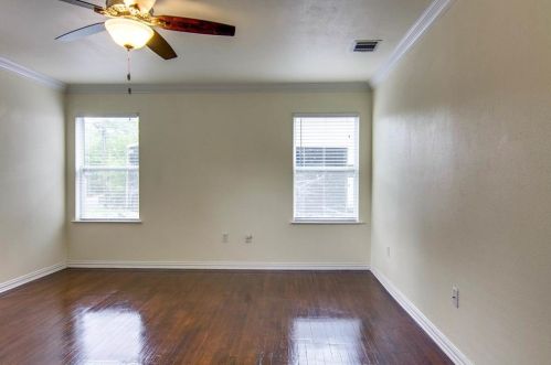 1713 Cullen Ave, Austin TX  78757-2530 exterior