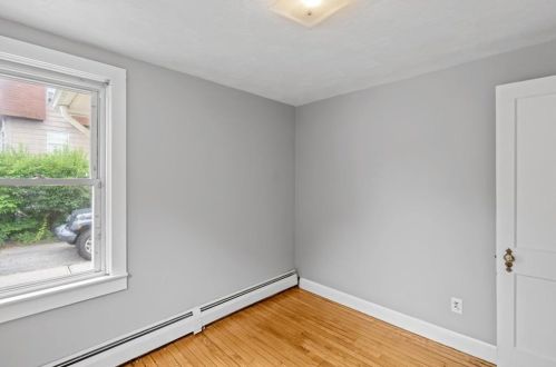 453 Woonasquatucket Ave, Providence RI 02911-3134 exterior