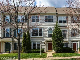 105 Cameron Parke Pl, Alexandria, VA 22304-6435