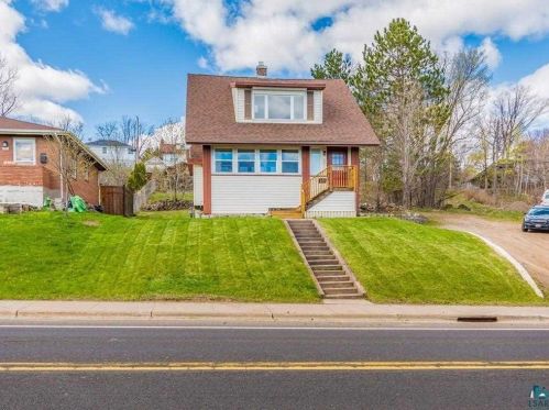 351 Snively Rd, Duluth, MN 55803-2208