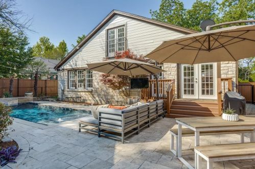 602 Cordova St, Dallas, TX 75223-1226