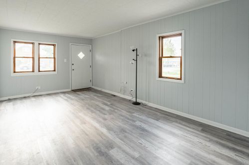 4528 Narragansett Ave, Chicago, IL 60706-7303